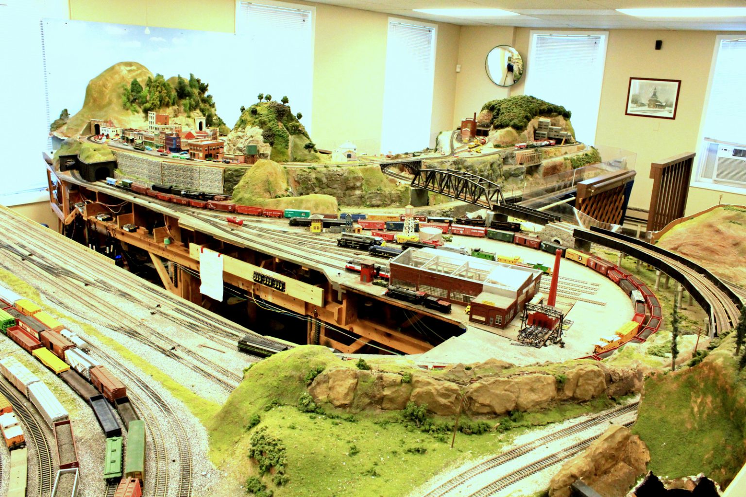 H-O Scale Model Railroad • Hagerstown Roundhouse Museum